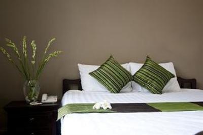 фото отеля Le Leela Villa Hotel