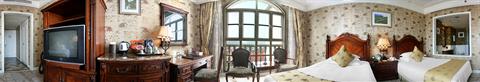 фото отеля The First World Hotel Hangzhou