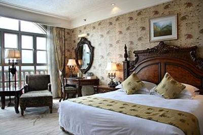 фото отеля The First World Hotel Hangzhou