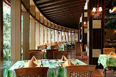 фото отеля The First World Hotel Hangzhou