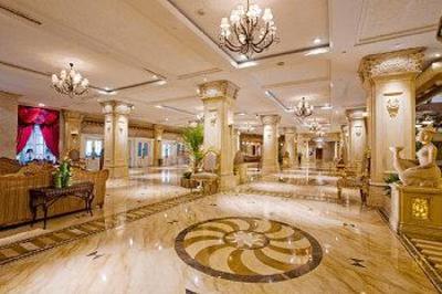 фото отеля The First World Hotel Hangzhou