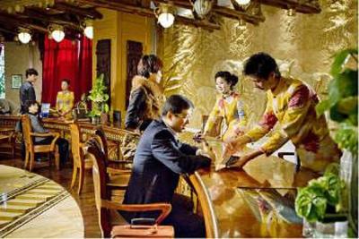 фото отеля The First World Hotel Hangzhou