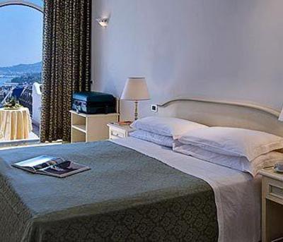 фото отеля Albergo Terme San Lorenzo Lacco Ameno