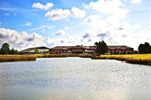 фото отеля Five Lakes Hotel Maldon