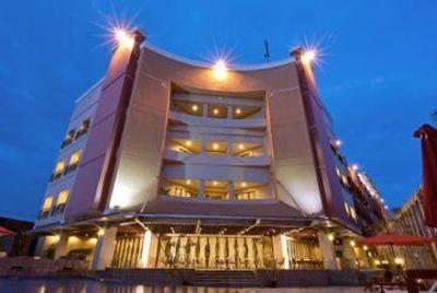 фото отеля Aston Pontianak Hotel & Convention Center