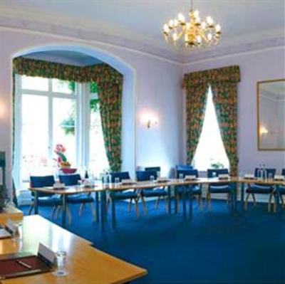 фото отеля Best Western Limpley Stoke Hotel