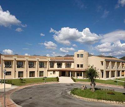 фото отеля Terra Di Mare Resort & Spa San Teodoro