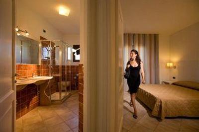 фото отеля Terra Di Mare Resort & Spa San Teodoro