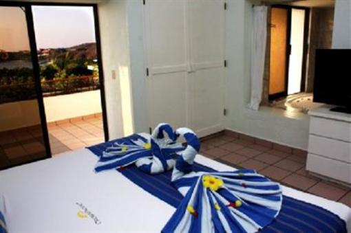 фото отеля Crown Pacific Resort Huatulco
