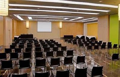 фото отеля Silken Zentro Zaragoza