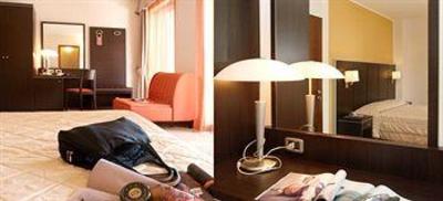 фото отеля Hotel Villa Rosa Nago-Torbole
