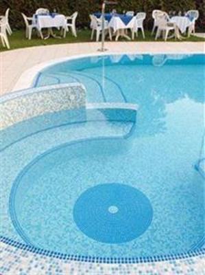 фото отеля Hotel Villa Rosa Nago-Torbole