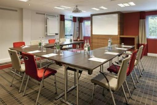 фото отеля Holiday Inn Express Stoke-on-Trent
