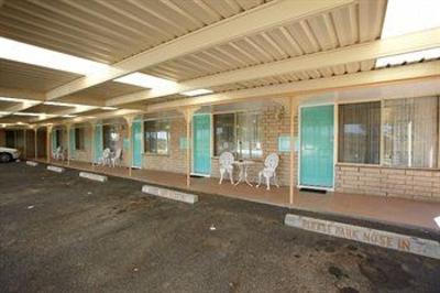 фото отеля Alabaster Motel Cowra