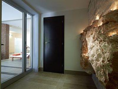 фото отеля Macaris Apartments & Spa Rethymno