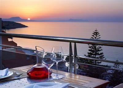 фото отеля Macaris Apartments & Spa Rethymno