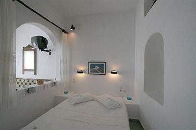фото отеля Annio Furnished Apartments