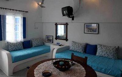 фото отеля Annio Furnished Apartments