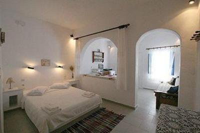 фото отеля Annio Furnished Apartments