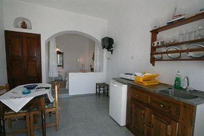 фото отеля Annio Furnished Apartments