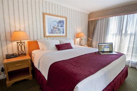 фото отеля BEST WESTERN PLUS Inner Harbour