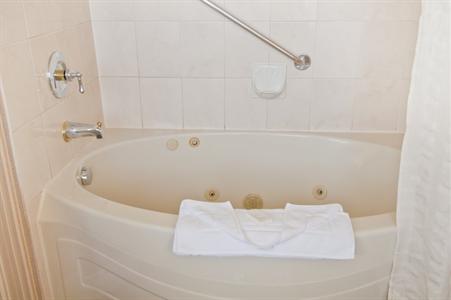 фото отеля BEST WESTERN PLUS Inner Harbour