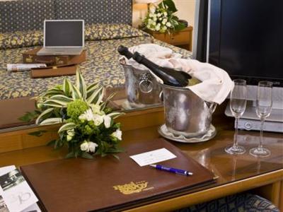 фото отеля Hotel Savoy Pesaro