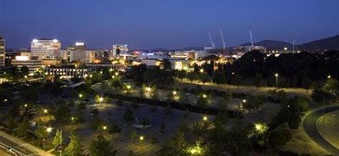 фото отеля Rydges Lakeside Canberra