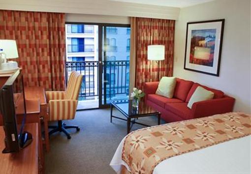 фото отеля Courtyard by Marriott Los Angeles Old Pasadena