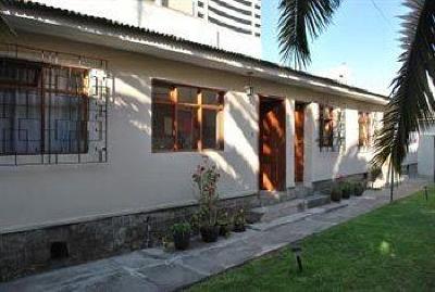 фото отеля Travellers Inn Quito