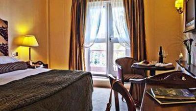 фото отеля Fitzpatrick Castle Hotel Dublin