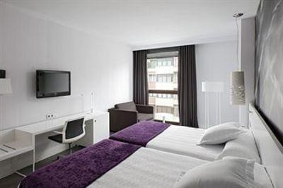 фото отеля NH Villa de Bilbao