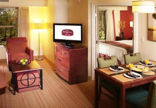фото отеля Residence Inn Fredericksburg