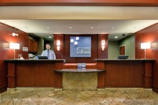 фото отеля Holiday Inn Express & Suites - Sherwood Park