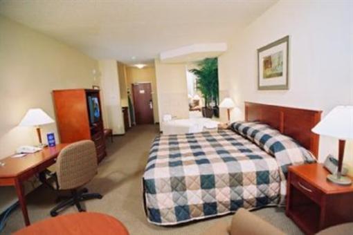 фото отеля Holiday Inn Express & Suites - Sherwood Park