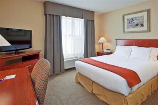 фото отеля Holiday Inn Express & Suites - Sherwood Park
