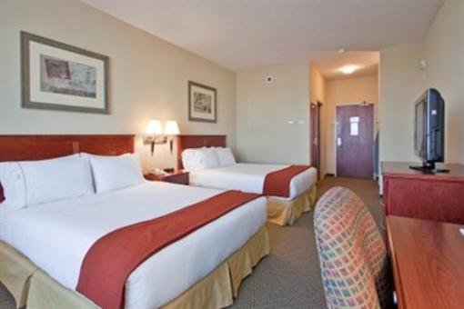 фото отеля Holiday Inn Express & Suites - Sherwood Park