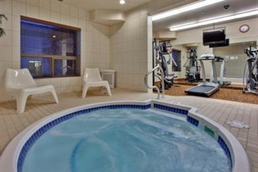 фото отеля Holiday Inn Express & Suites - Sherwood Park