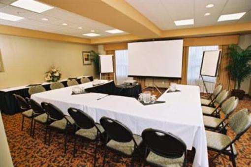 фото отеля Holiday Inn Express & Suites - Sherwood Park