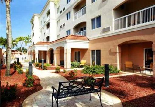 фото отеля Courtyard by Marriott West Palm Beach Airport