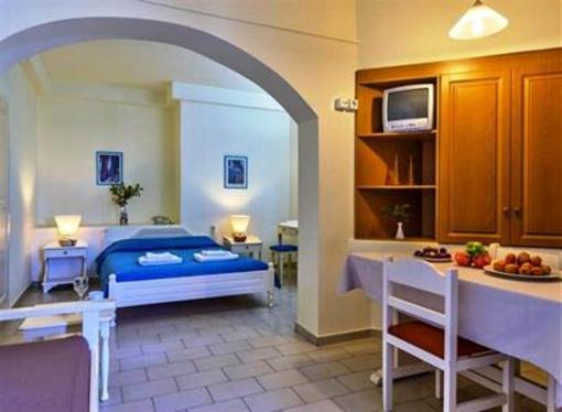 фото отеля Alianthos Suites