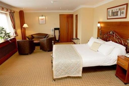фото отеля Park Hotel Netherton Liverpool