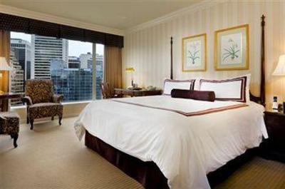 фото отеля Sutton Place Hotel Vancouver