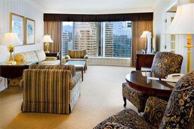 фото отеля Sutton Place Hotel Vancouver