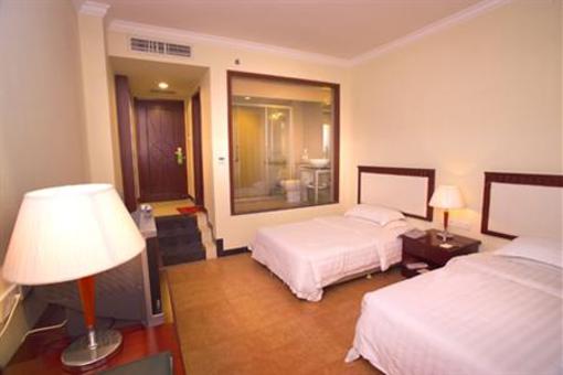 фото отеля Nanzhou Hotel