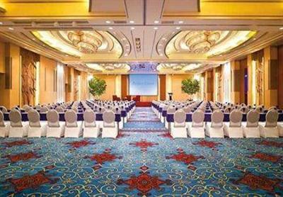 фото отеля Renaissance Hotel Wuhan
