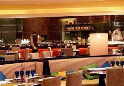 фото отеля Renaissance Hotel Wuhan