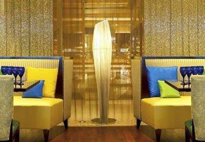 фото отеля Renaissance Hotel Wuhan