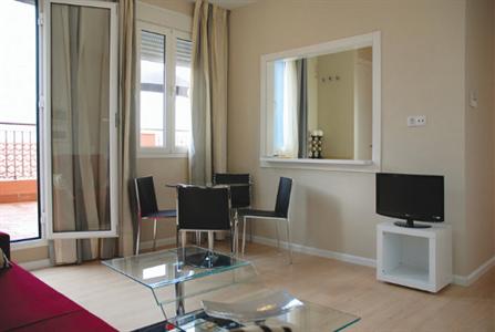 фото отеля Apartamentos Metropolis Sevilla