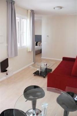 фото отеля Apartamentos Metropolis Sevilla